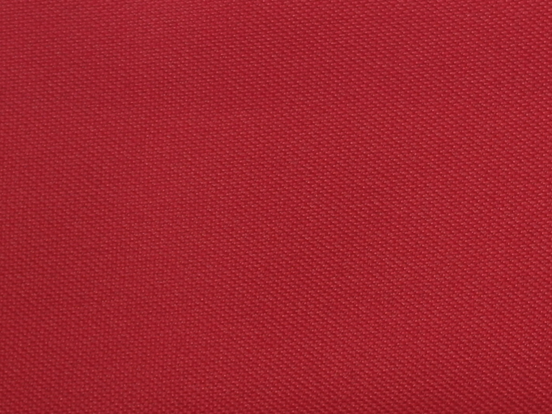 T016 “piros”